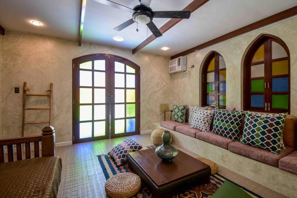 Casablanca Boracay 4 bedroom Villa Stn 1 with private pool - B&B Borac