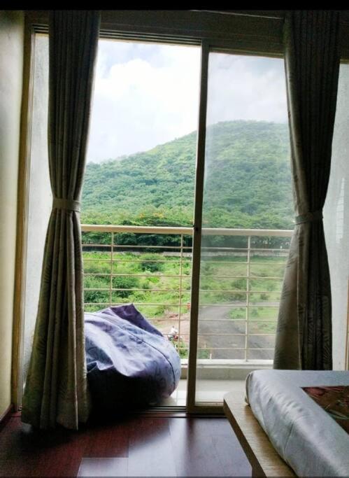 The Perfect Living Lavish Flat- for Families only - B&B Nashik