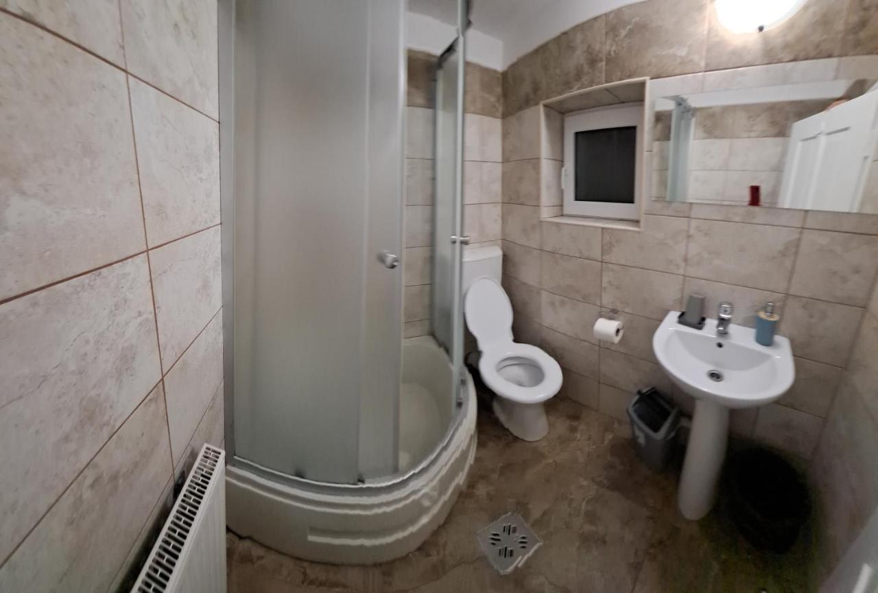 Camera Matrimoniale con Bagno Privato