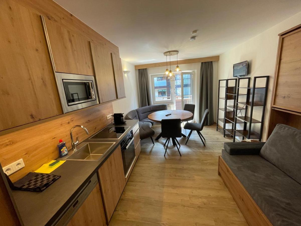 One-Bedroom Apartment with Balcony
