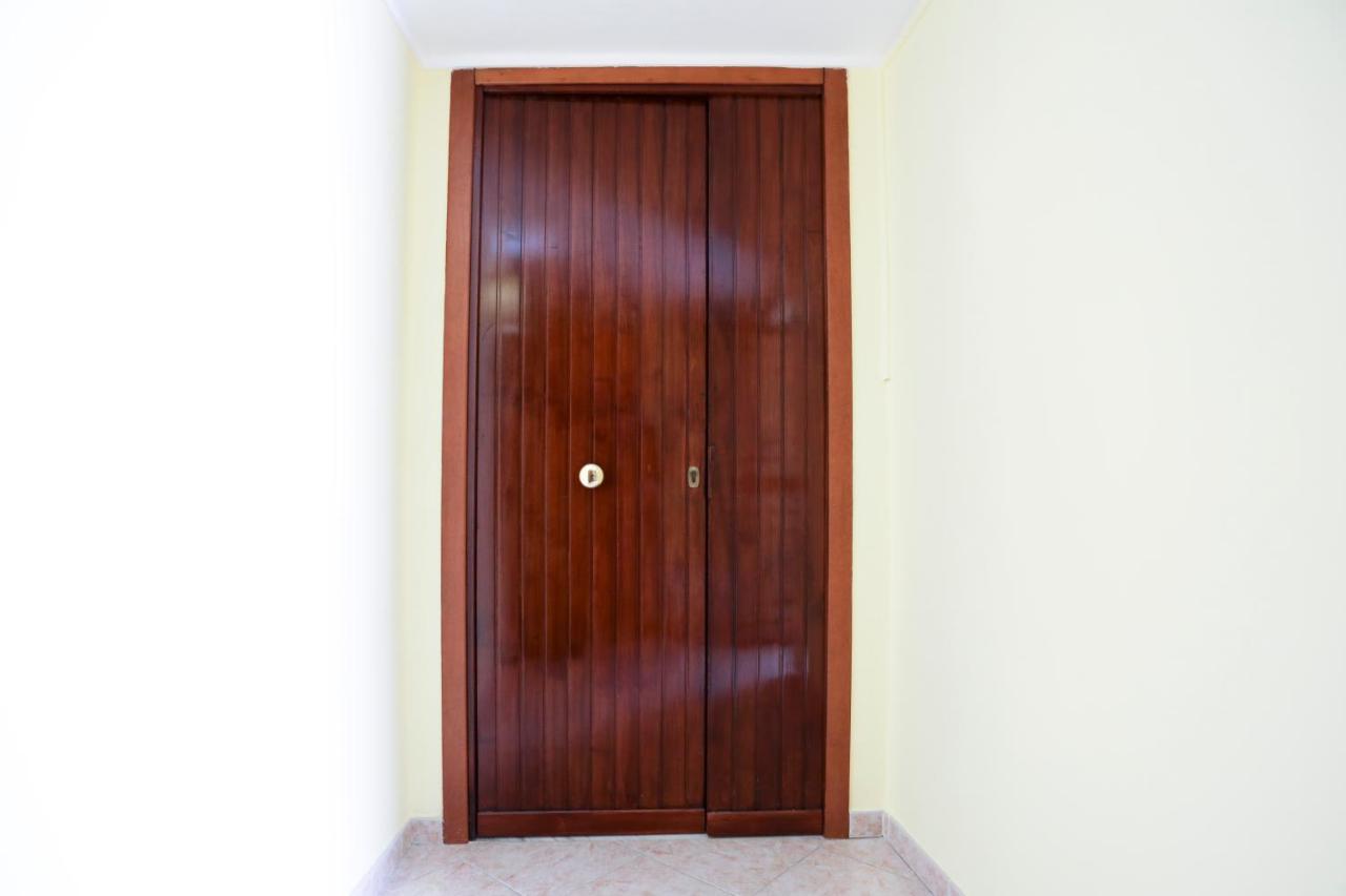 Casazzurra - Your place next to Port & Castel Nuovo - B&B Napoli