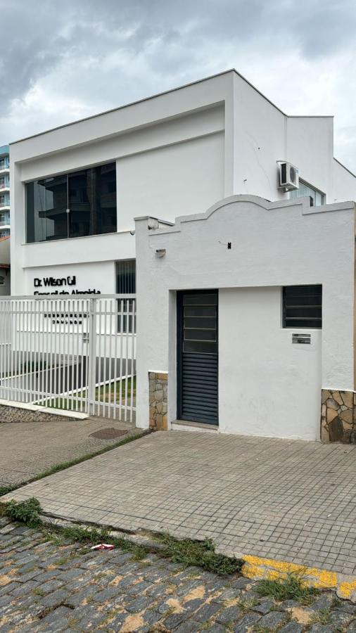 Kitnet no centro de São Lourenço 4 pessoas - Ferienwohnung