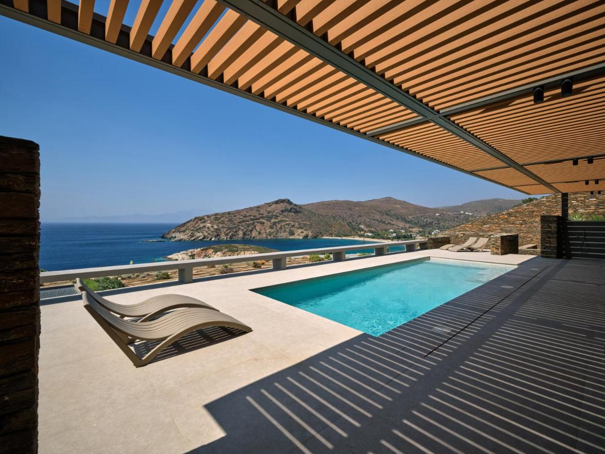 Villa with Sea View