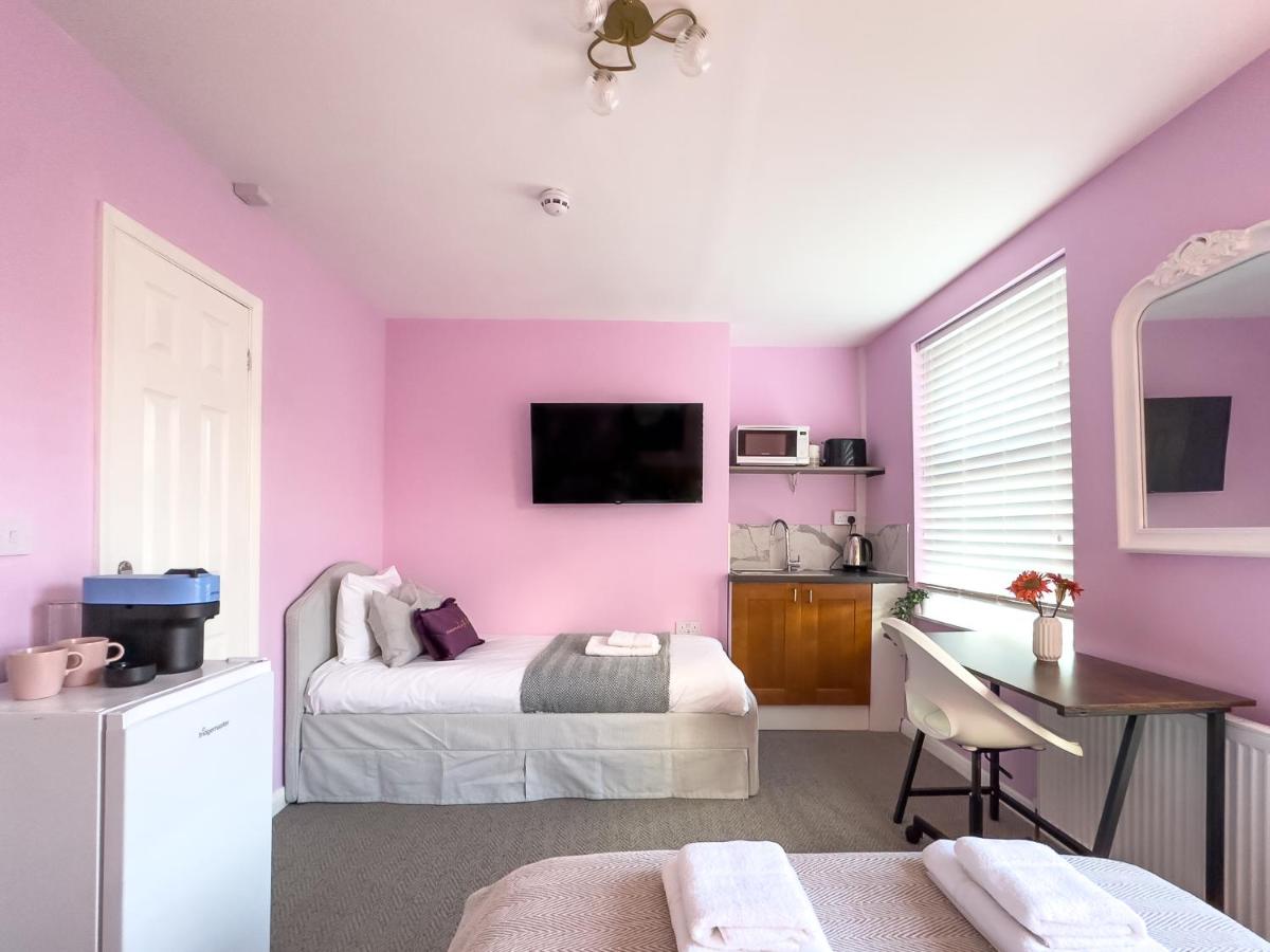 Camden Rooms - B&B