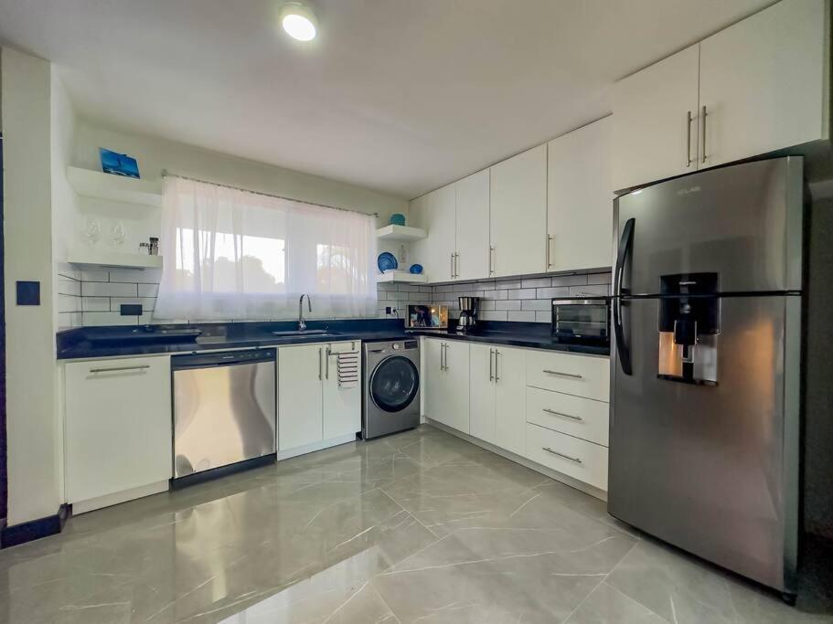Marina loft 307-Fully renovated top floor studio - Ferienwohnung Coco, Sardinal