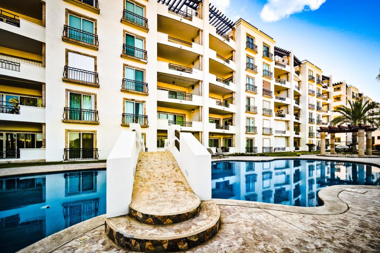 Casa Sirena- Secure & Private Poolside Retreat - B&B Cabo San Lucas