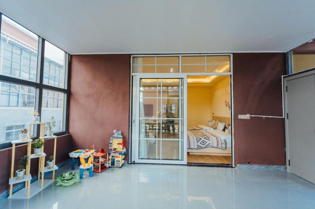 Deluxe Family Suite