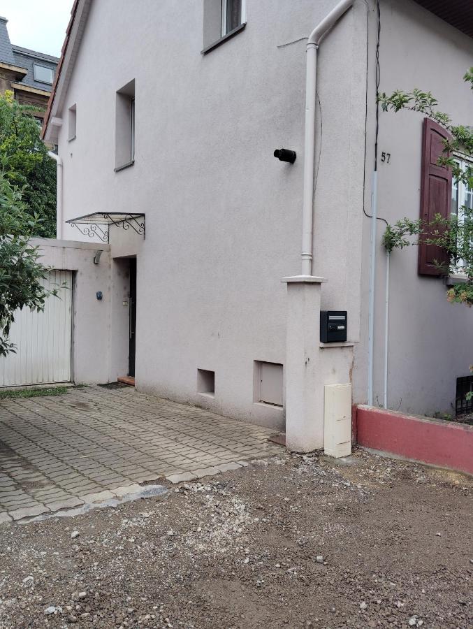 Chambre Quadruple avec Salle de Bains Commune