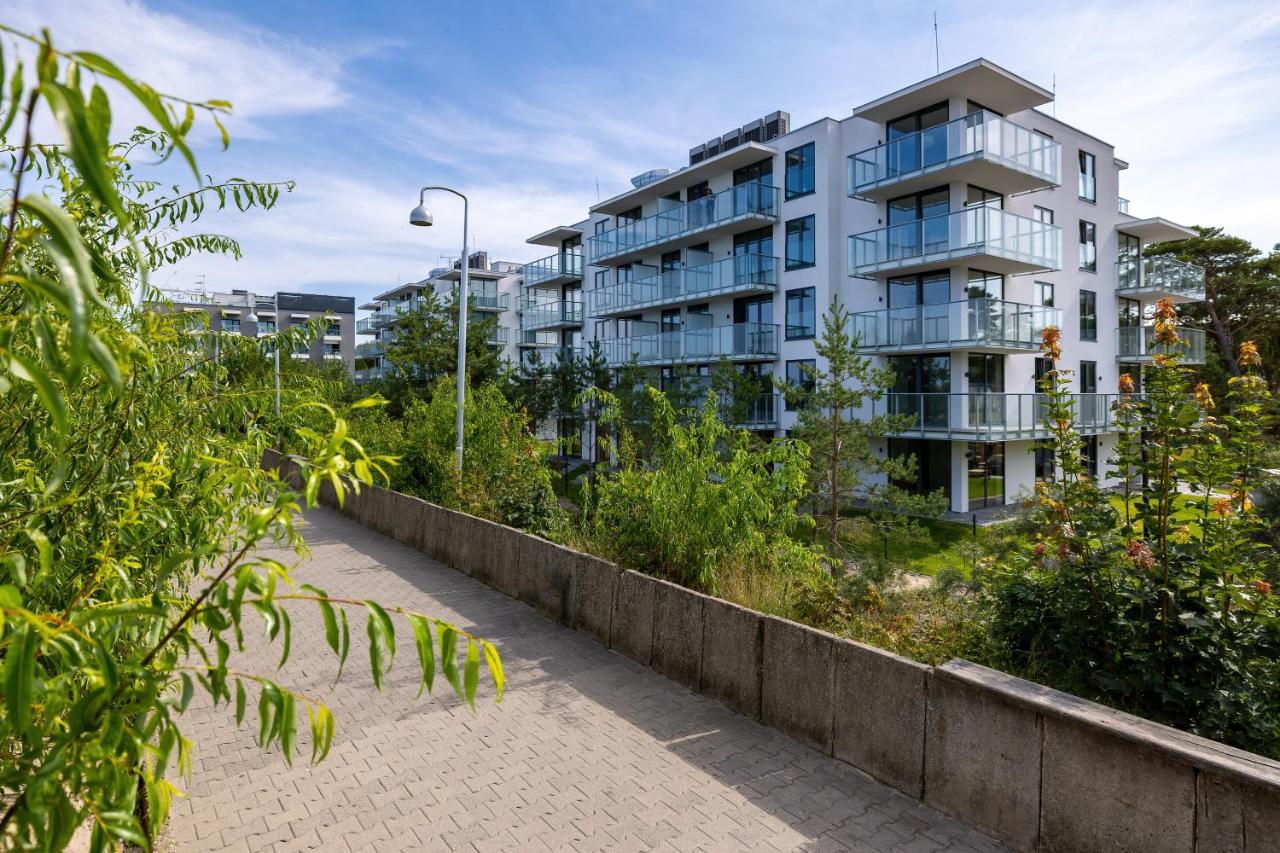 Jantaris Apartments near Beach with Fitness by Noclegi Renters - B&B