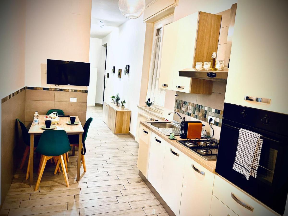 BINARIO 251 sTAZIONE TIBURTINA - B&B Roma