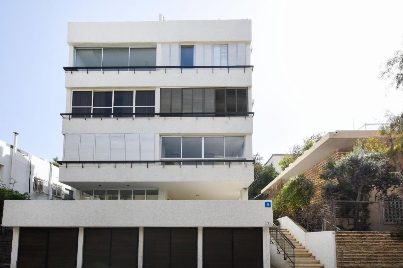 Quiet 1BR on Gordon Beach by HolyGuest - B&B Tel Aviv