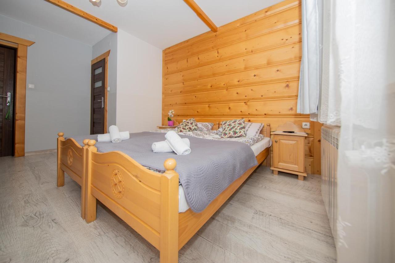 Großes Doppelzimmer