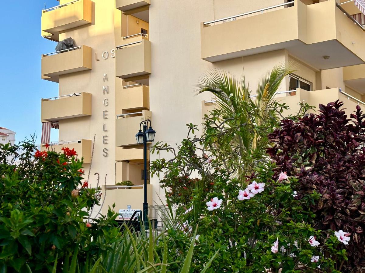 Apartment in central Los Cristianos - Bed and Breakfast