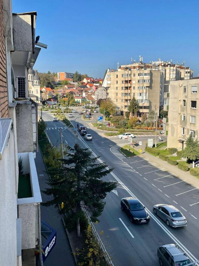 12 Home - Ferienwohnung Reghin