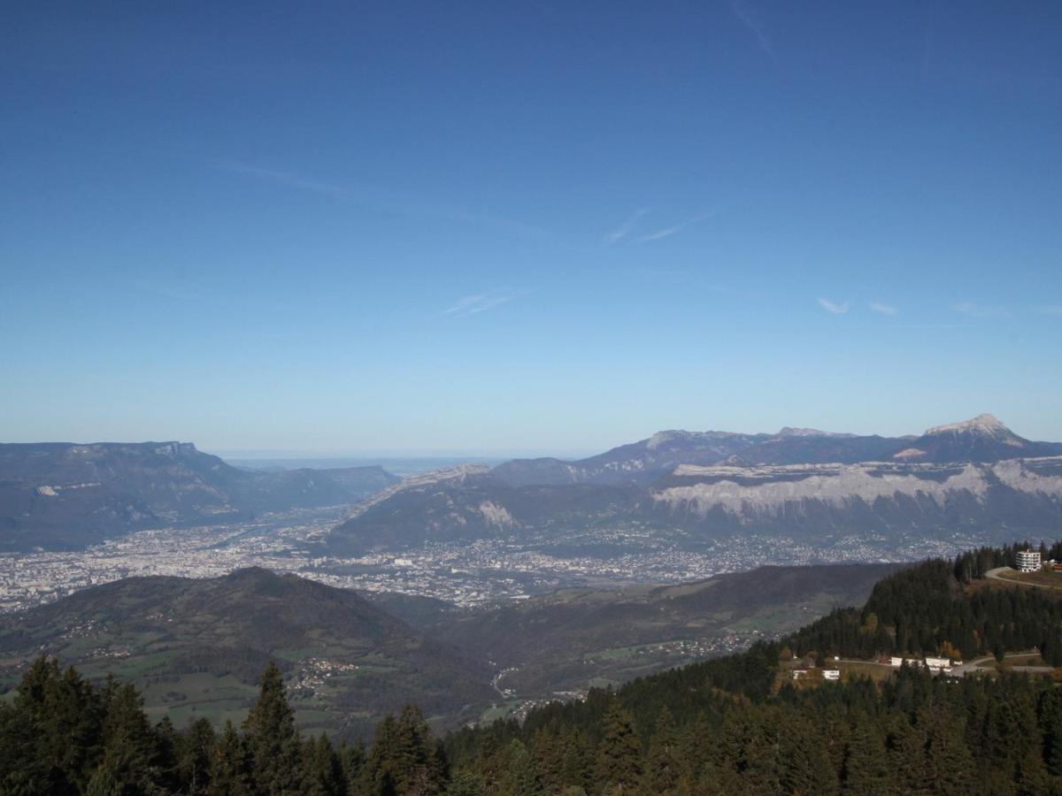 Studio avec balcon au 7ème étage, équipements pratiques - FR-1-340-283 - B&B Chamrousse