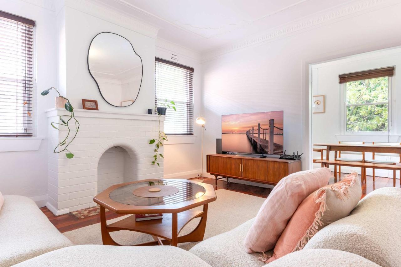Stylish Art Deco 2 Bed Apt in Edgecliff - Chambres d’hôtes