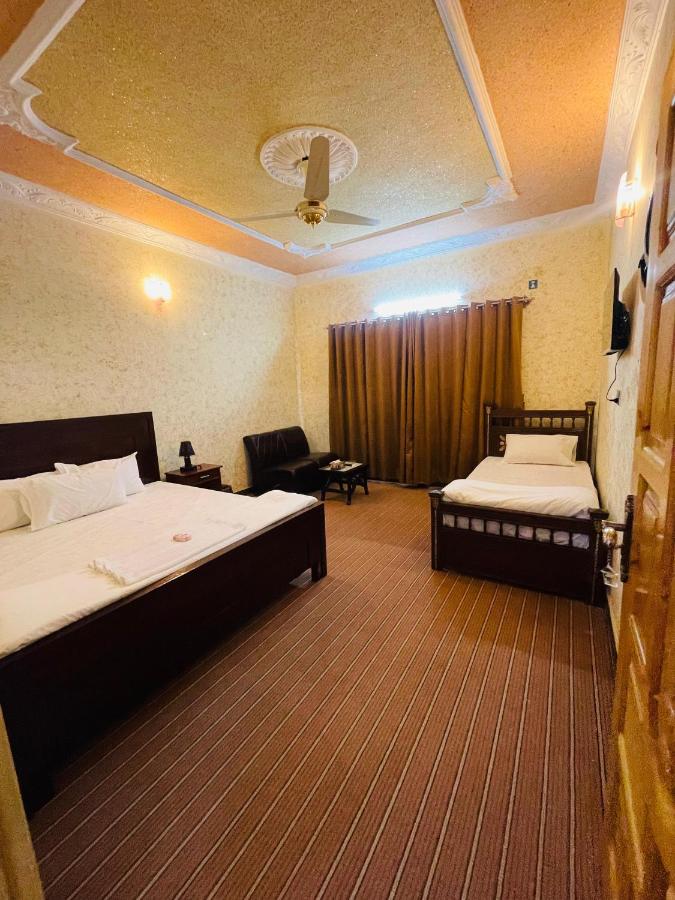 Camera Matrimoniale con Balcone