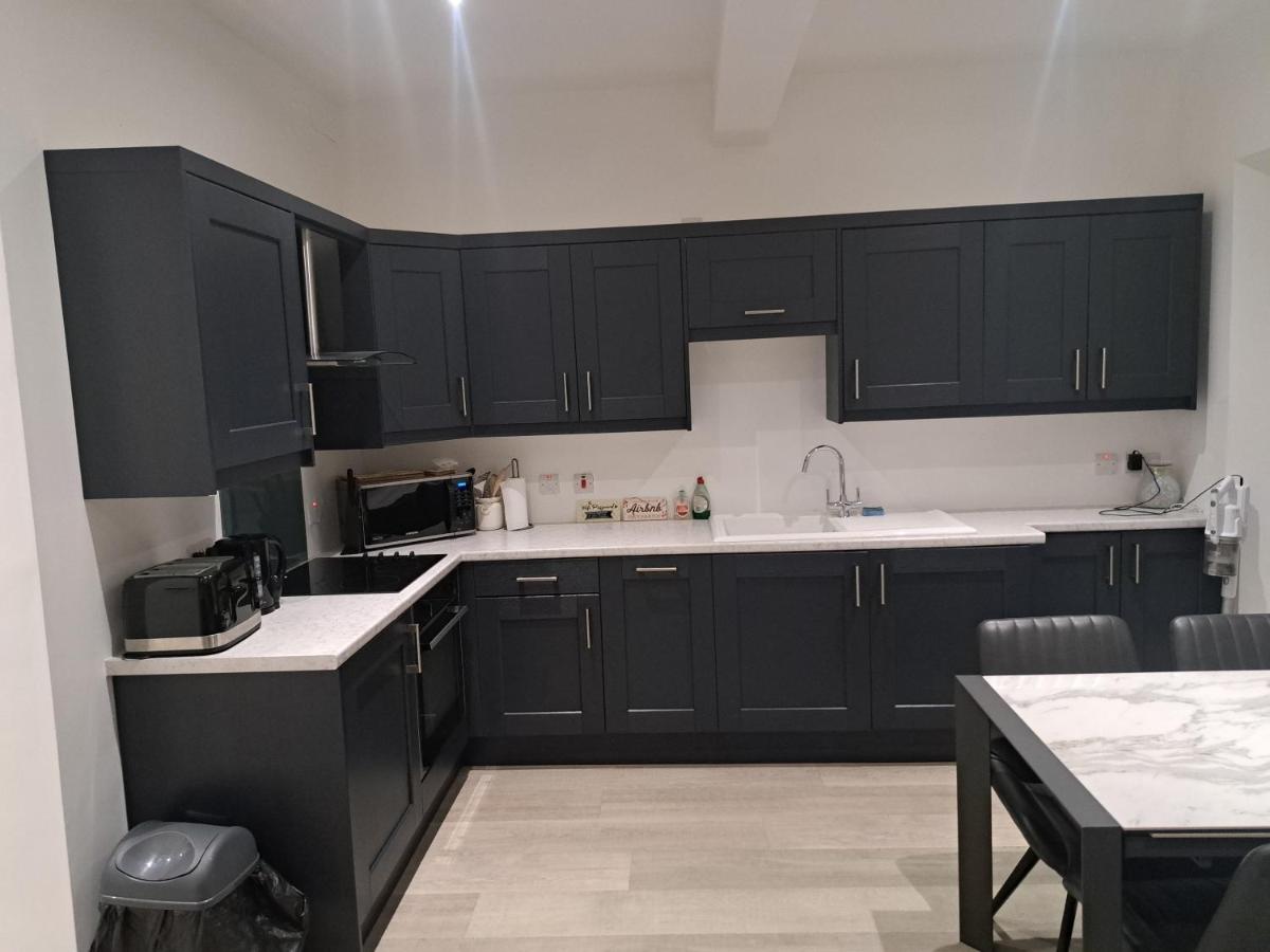 Modern apartment with sea views - Ferienwohnung Portrush