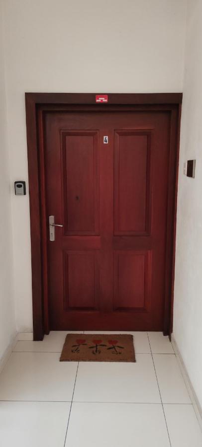 Jays Apartment Colombo 05 - B&B