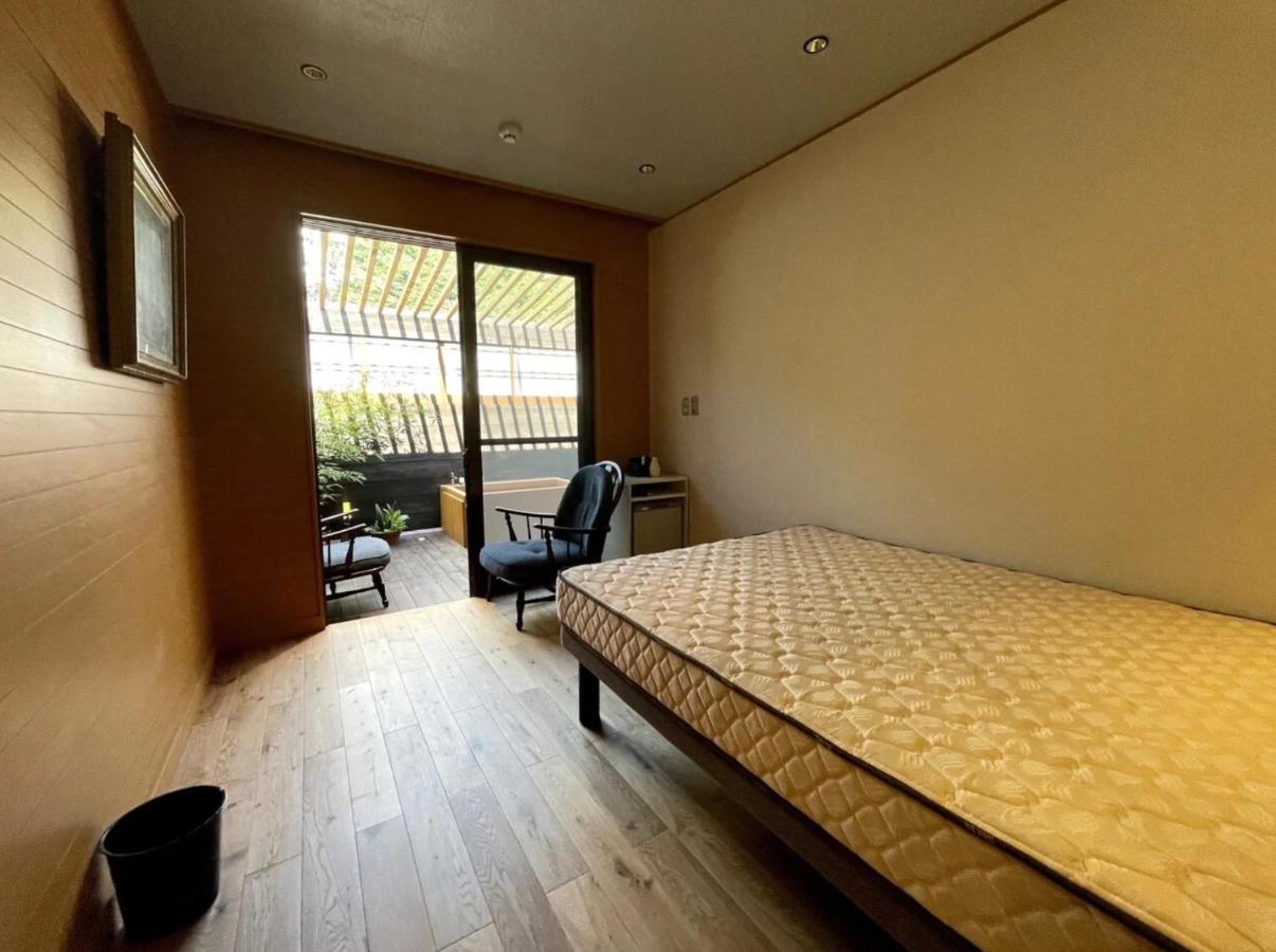 Chambre Double avec Salle de Bains Privative Extérieure