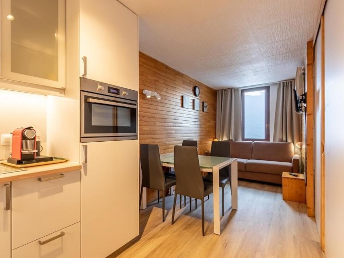 Studio rénové au cœur de Plagne Bellecôte, 4 pers, balcon, proche télécabine - FR-1-351-65 - B&B