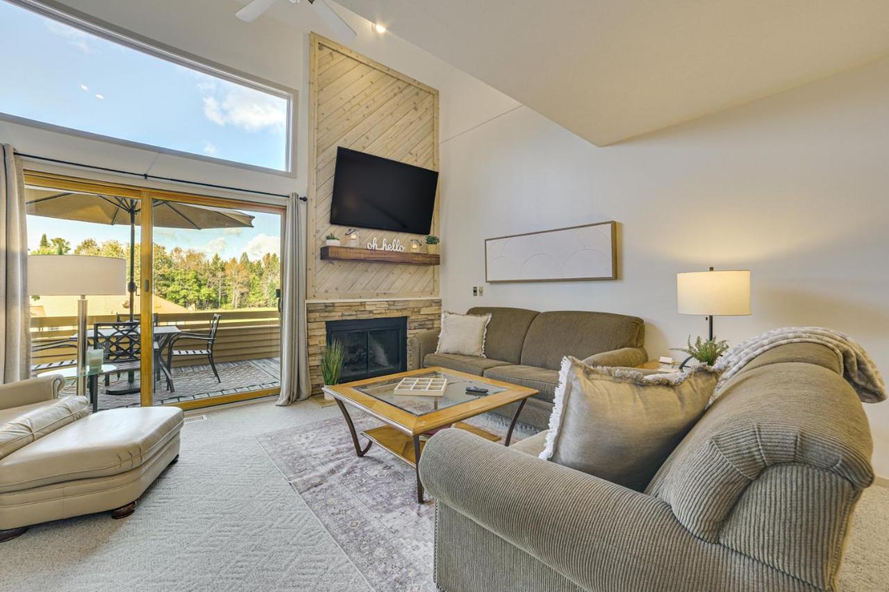 7 Mi to Dwtn - Family Condo in Harbor Springs! - B&B