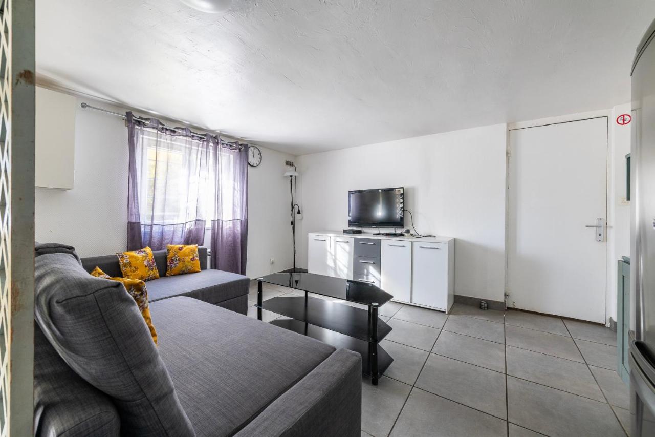 Appartement Cosy - Proche Dysneyland - Paris - RER - B&B