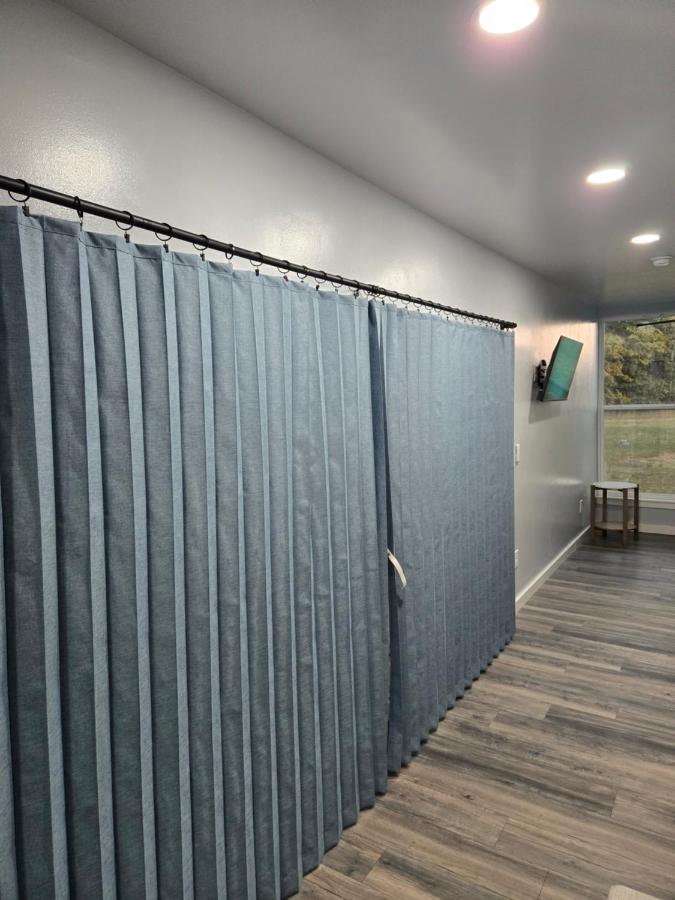 Magnolia Estate Container Home - B&B