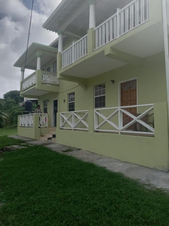 Free pickup from Rodney Bay Marina - B&B