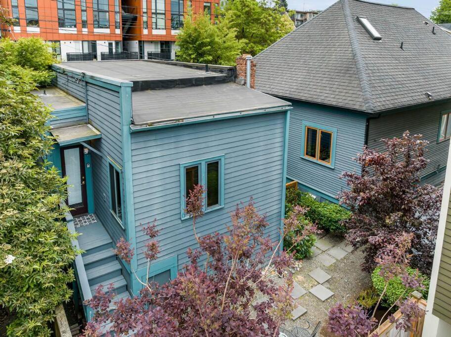 Cozy Capitol Hill Cottage - B&B Seattle