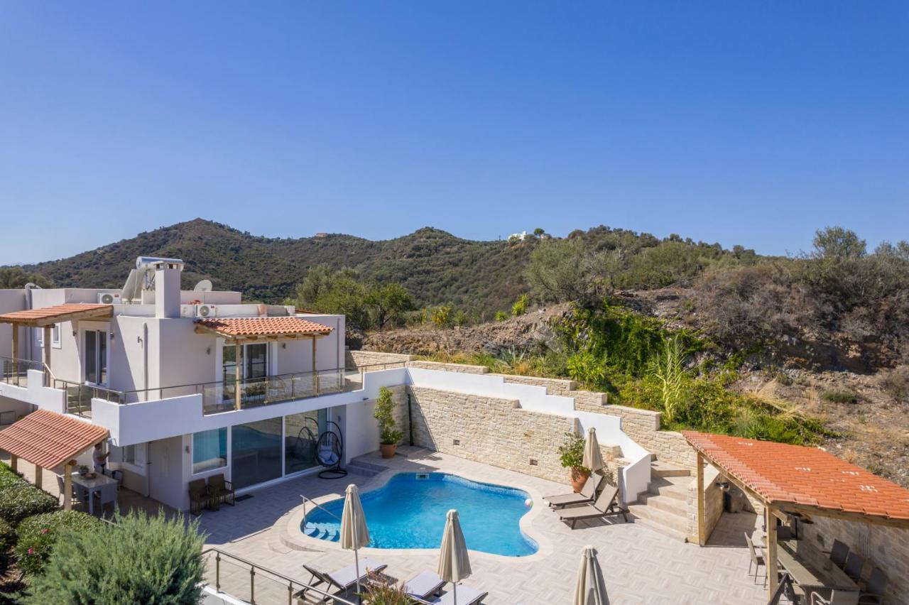 Standard Villa