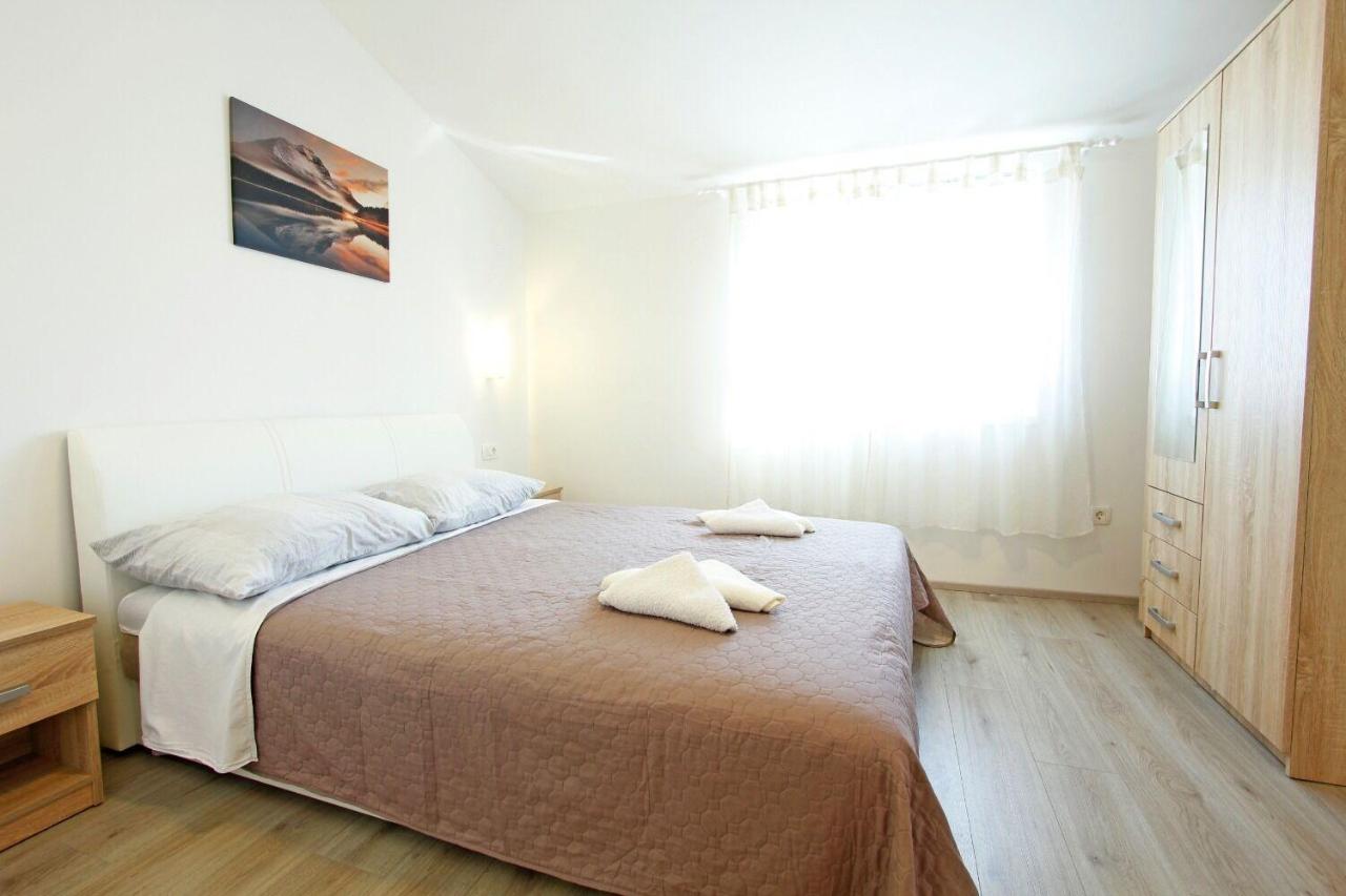 Appartement 1 Chambre avec Terrasse