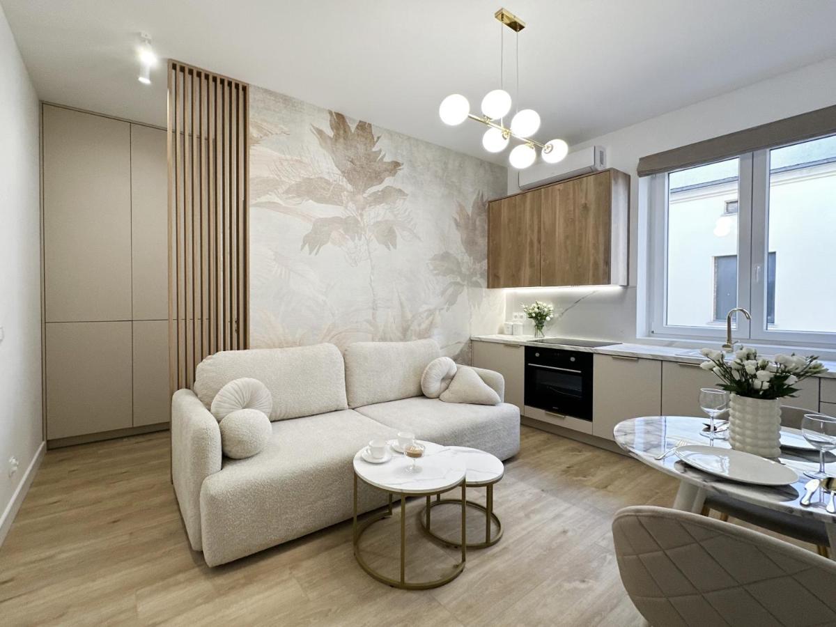 Piotrkowska 97 - apartamenty w wysokim standardzie w ścisłym centrum przy deptaku - Ferienwohnung