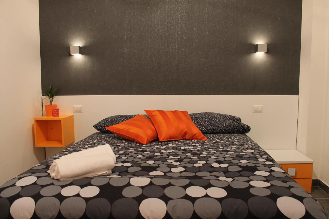 Double or Twin Room with Private Bathroom