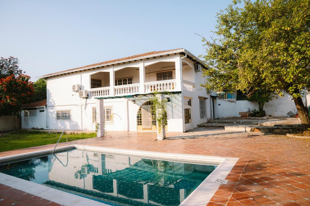 Casa Amistad - B&B Areguá