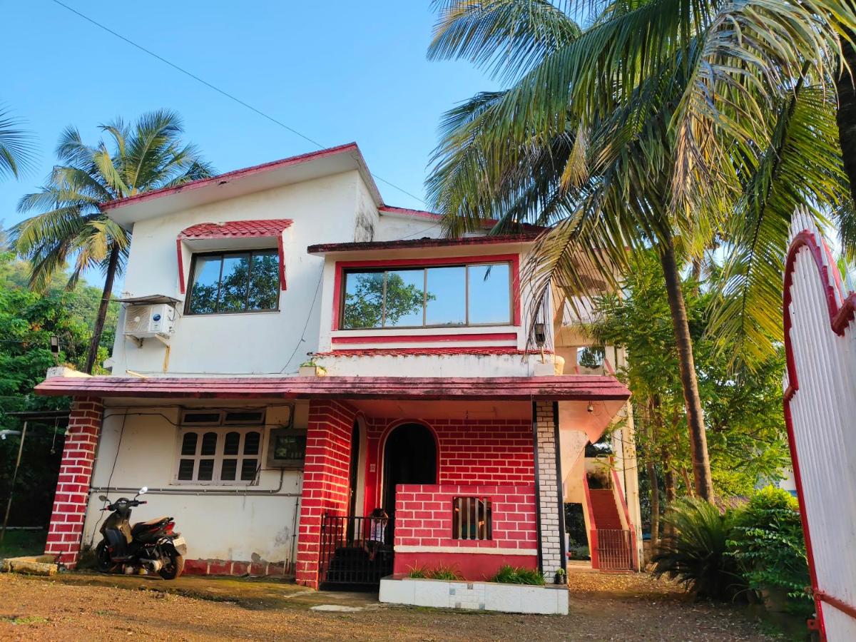 Dr Dalvi's Ashiyana - B&B Harnai