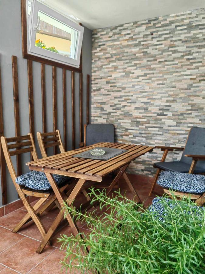 Apartma Bela - Ferienwohnung