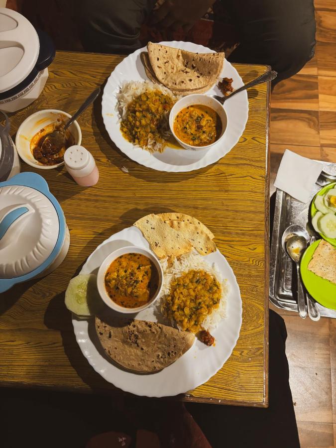 Odyssey Stays Sathkol - B&B Muktesra