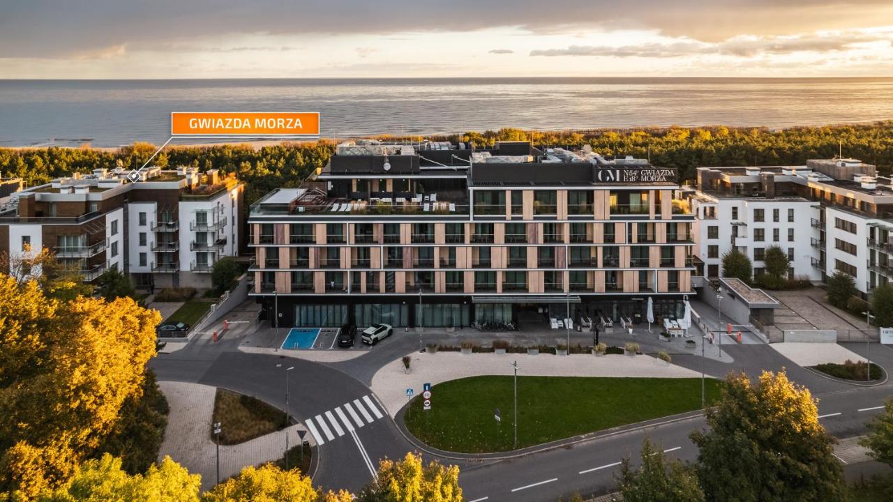 Prywatne apartamenty Sun & Snow w obiekcie Gwiazda Morza - bezpośrednie zejście na plażę, blisko portu - B&B
