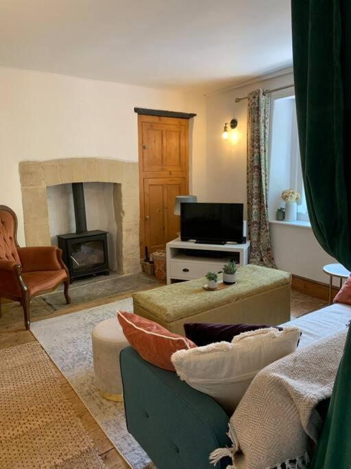 2 bed cottage nr Glastonbury festival, Frome, Bath - Bed and Breakfast