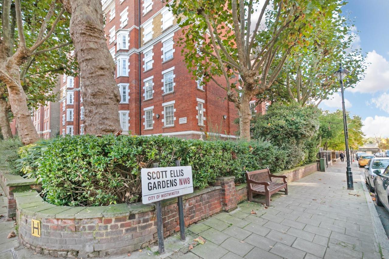 Beautiful 3 Bedroom Flat In Scott Ellis Gardens - Ferienwohnung