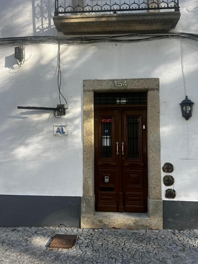Avis Guesthouse - B&B