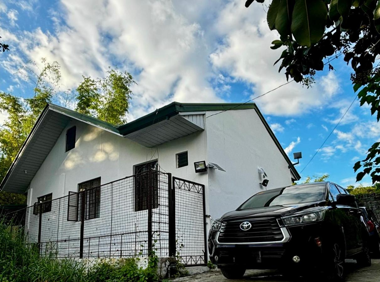 4BR peaceful entire vacation home at Vigan City - Ferienwohnung