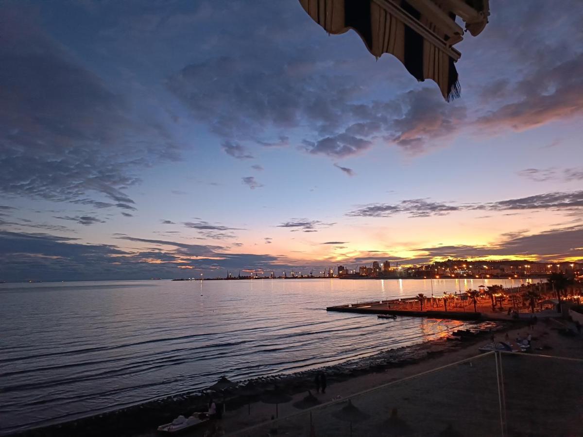 Seaside Apartment Durres - B&B