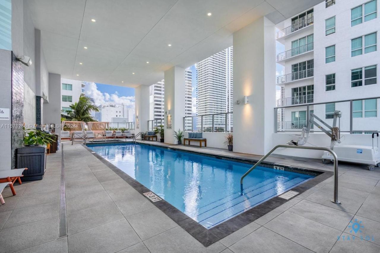 Best Stay Gym Bar and Spa - B&B Miami