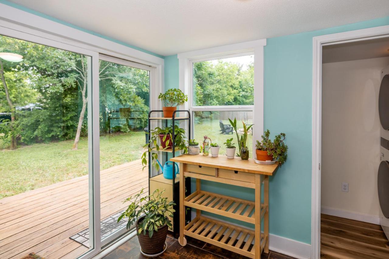 Lovely Home Away From Home - Entire House! - Chambres d’hôtes