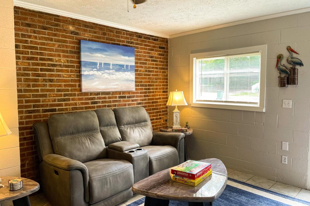 Hall Properties - Ferienwohnung Wilmington