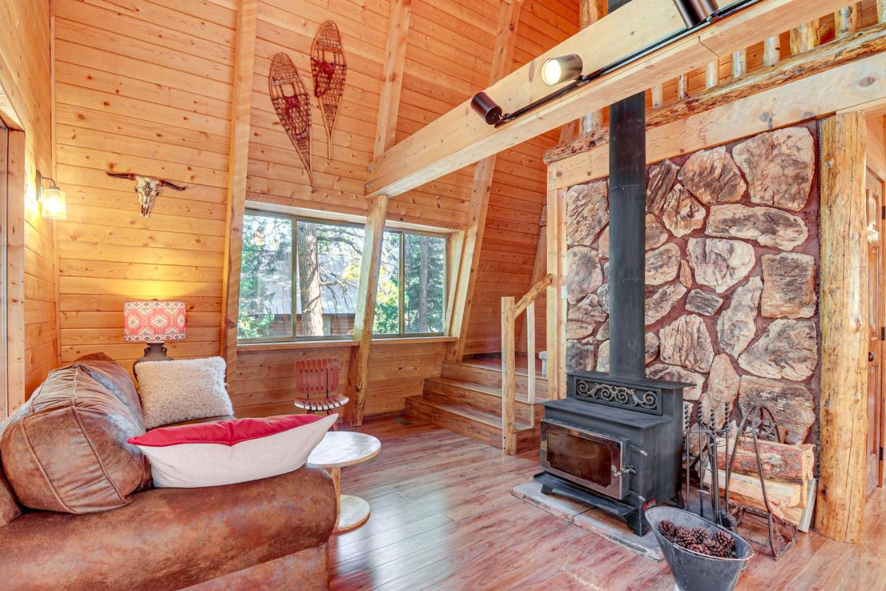 Near National Parks: Duck Creek Cabin Retreat - Bed and Breakfast Duck Creek Village