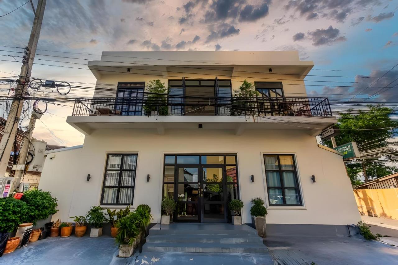 Naptel Changmoi - Thaphae เนปเทล ช้างม่อย ท่าแพ - B&B
