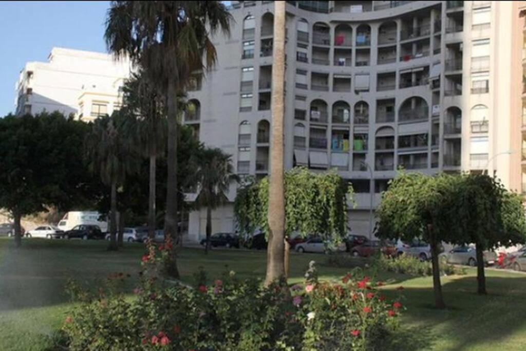 Espectacular piso con piscina, a 100 M de la playa - Ferienwohnung Cullera